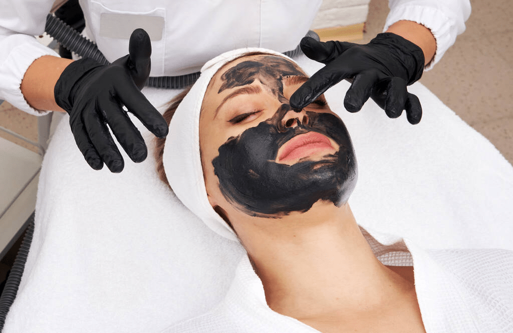 Hollywood peel